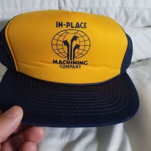 BRAND NEW VINTAGE TRUCKER HAT IN PLACE MACHINING COMPANY